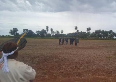 Três indígenas são presos em fazenda invadida de madrugada