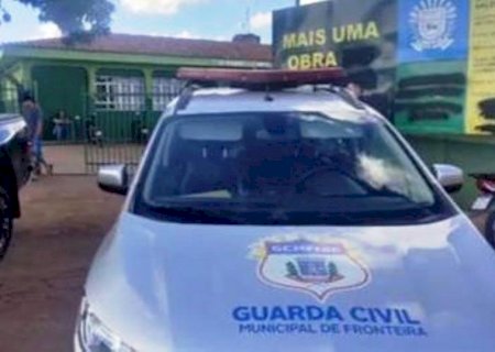 Estudante de 14 anos é flagrado com faca na mochila na fronteira