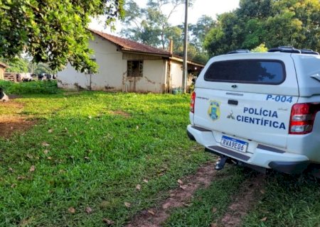 Mulher é assassinada a facadas pelo companheiro