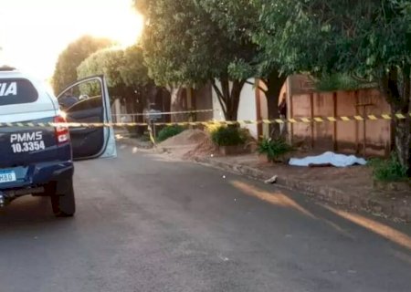 Briga em saída de casa noturna termina com jovem morto
