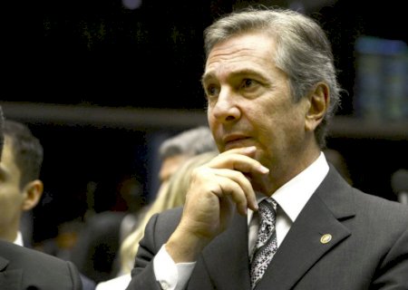 Maioria dos ministros do STF vota pela condenação de Collor