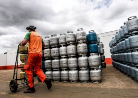 Preço do gás de cozinha deve subir até 84% em MS; veja os valores também em outros estados