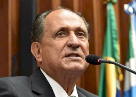 Zé Teixeira reivindica equipamentos para atender a Escola Estaudal Joaquim Vaz, em Dourados