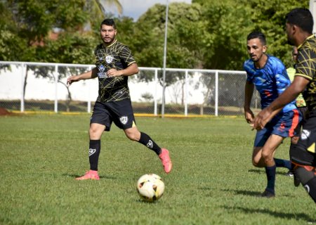 Definidos os quatro semifinalistas do campeonato amador de Deodápolis