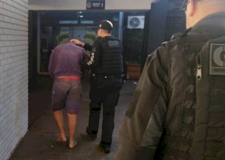 Preso confessa que ateou fogo em colega após vítima xingar sua mãe