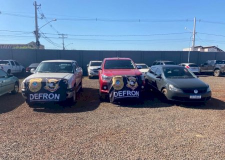 Defron e SIG desarticulam quadrilha e recuperam caminhonete furtada