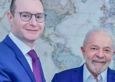 Lula indica Zanin para o STF