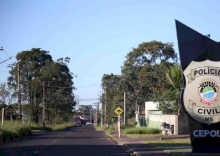 Agiota é preso ao invadir salão de beleza e apontar arma para cabeça de funcionária