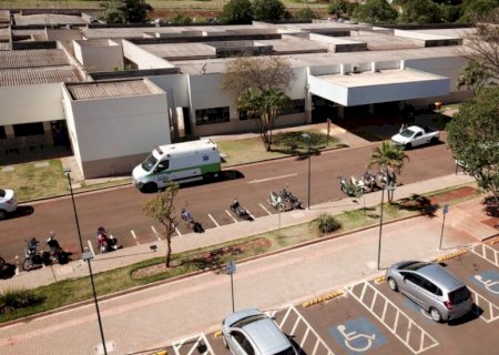 Golpista se passa por médico e cobra exames de pacientes em hospital de Dourados