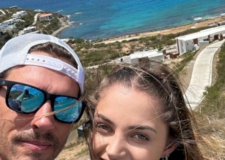 Morre namorada de produtor que morreu com filho em queda de avião