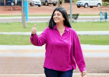 Lisonjeada com pesquisa, Rose diz que só em 2024 decide se vai disputar prefeitura pela 2ª vez