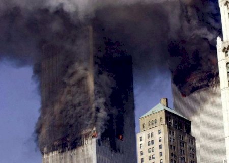 Atentado às torres gêmeas é contado em filmes