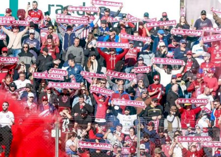 Caxias-RS bate Portuguesa-RJ no fim e garante acesso inédito à Série C