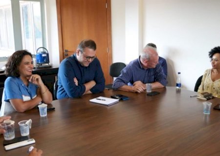 Alan Guedes recebe secretária do MEC para discutir realidade da educação indígena