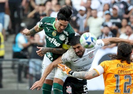 Corinthians e Palmeiras fazem jogo equilibrado e ficam no 0 a 0