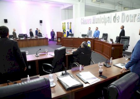 Câmara faz sessão extra Hoje para votar projeto do Refis