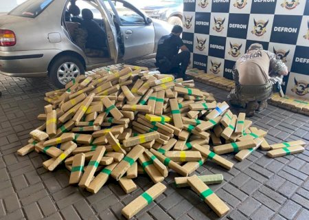 Receita Federal apreende 600 quilos de maconha e contrabando na fronteira