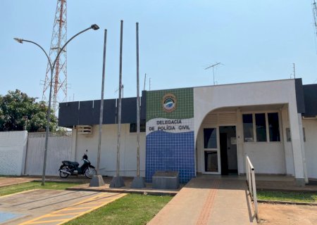 Mulher é presa pela por agredir e torturar sobrinha de 11 anos