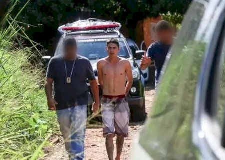 Rapaz que matou vizinho a tiros é condenado a 15 anos de prisão