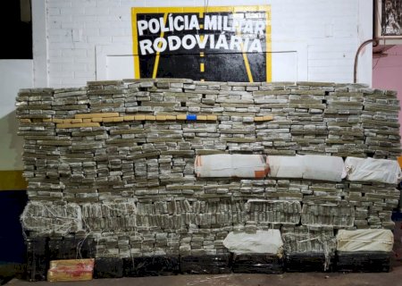 Polícia Rodoviária apreende caminhonete com 2 toneladas de maconha
