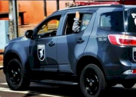 Dupla é presa pelo Choque com mais de 30 quilos de maconha