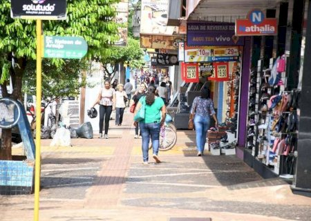 Comércio de Dourados passa a ter horário estendido nesta sexta-feira