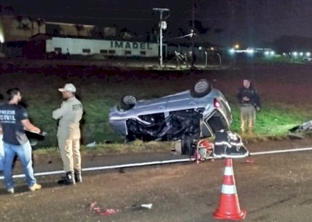 Casal que passaria o final de ano em Dourados morre ao capotar carro no Trevo da Bandeira