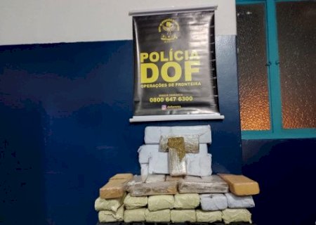DOF prende mulher que seguia com droga para São Paulo