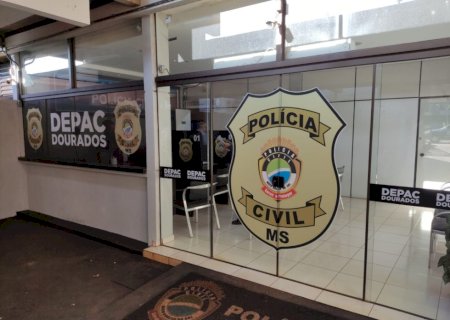 Discussão entre vizinhos termina com homem ferido com três tiros