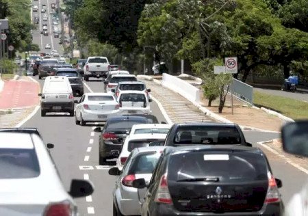Calendário do pagamento do licenciamento de veículos começa em abril