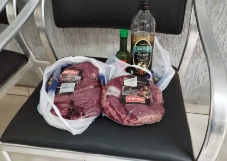 Homem é preso após furtar picanha e cachaça em supermercado