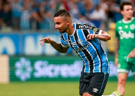 Grêmio vence o Juventude, emplaca a terceira vitória seguida e é o novo líder do Campeonato Gaúcho