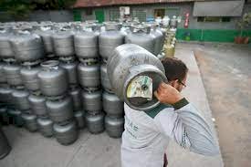 Preço do gás de cozinha apresenta variação de quase 20% em Dourados