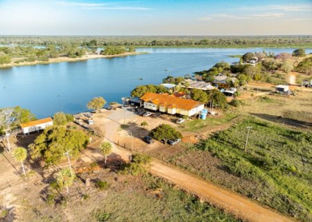 Anhuma, no Pantanal de Albuquerque: refúgio dos amantes da pesca e natureza