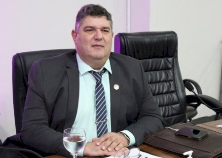 Lei proposta por Rogério Yuri ampara mulheres