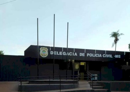 Homem foragido há mais de 27 anos é preso por estuprar e engravidar enteada em MS