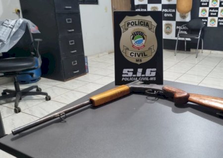 Homem é preso por atirar na casa do vizinho em cidade turística