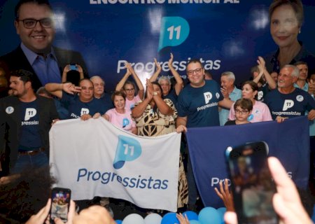 Alan Guedes e Tereza Cristina filiam cinco vereadores ao PP em Dourados