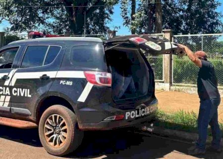 Sem aceitar fim de relacionamento, homem persegue ex e acaba preso