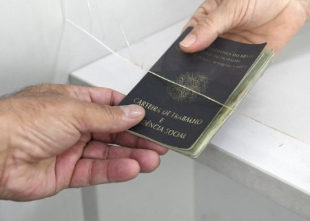 Dourados começa a semana com 185 vagas de emprego