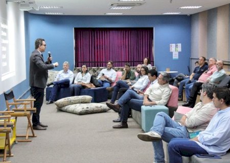 Câmara de Dourados debate assédio moral e sexual