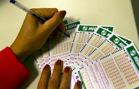 Mega-Sena acumula e prêmio vai a R$ 10,5 milhões