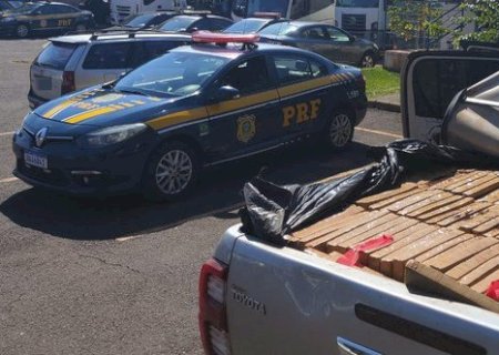 PRF apreende Hilux roubada com 1.402 quilos de maconha