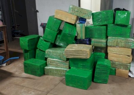 Paraguaio é preso pela PM com mais de uma tonelada de maconha