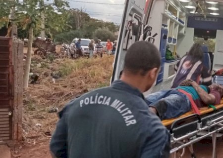Rapaz que furtou moto e ‘investiu’ contra a polícia alega dívida e ameaça de morte contra o irmão de 12 anos