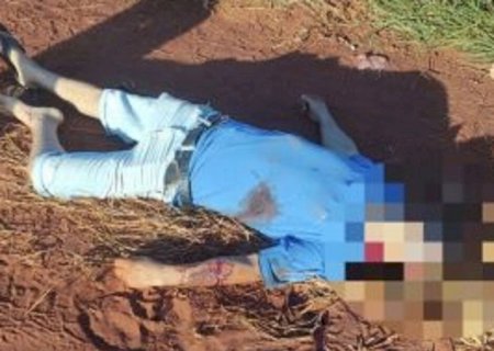 Homem é encontrado morto na manhã de quinta-feira com sinais de facadas