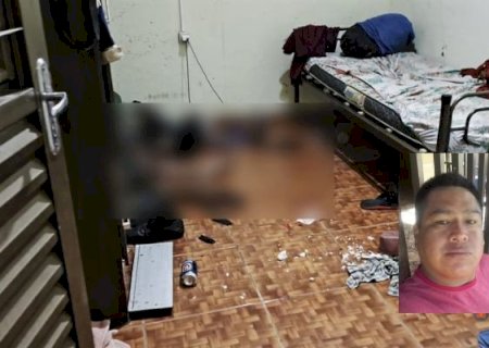 Homem completamente nu é assassinado dentro de casa no Jardim tropical em Dourados