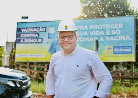 Alan Guedes antecipa primeira parcela do 13° salário de servidores