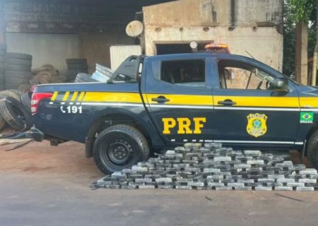 Dupla é presa em flagrante com meia tonelada de cocaína na BR-163