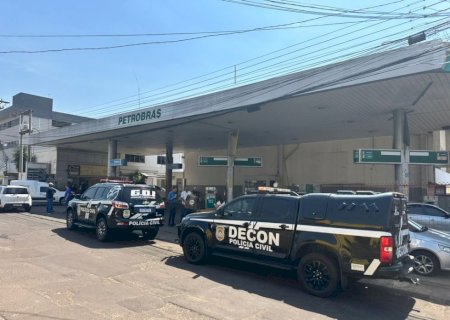 Gerente de posto de combustíveis é preso acusado de fraudar medidor de gás